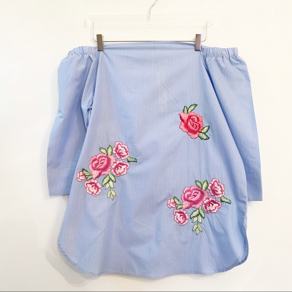 ✨ NWT Off-Shoulder Embroidered Floral Stripe Top